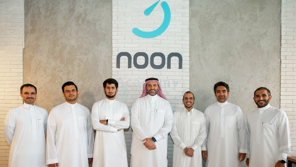 Noon-Academy Team